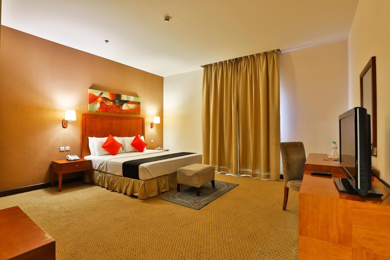 مينا بلازا الطائف Mena Plaza Taif Hotel Buitenkant foto